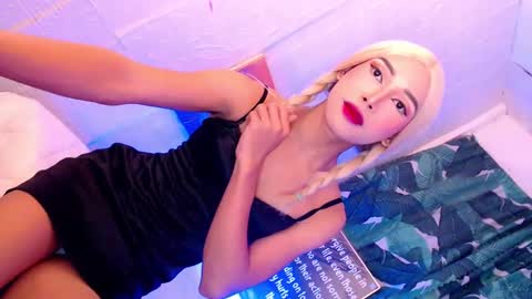 Snapshot of magnifecentcock69_mocah chatting on 17, 1, 2025 Mocah online show from 17, 1, 2025