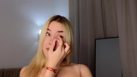 Sasha online show from 23, 2, 2025