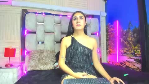 Snapshot of mahiara_hot chatting on 27, 5, 2026 mahiara hot online show from 27, 5, 2026