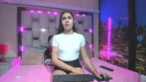 Snapshot of mahiara_hot chatting on 27, 7, 2026 mahiara hot online show from 27, 7, 2026