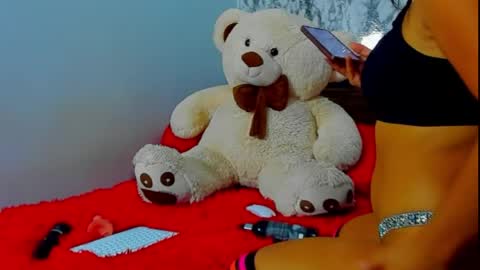 Snapshot of maia_bronce chatting on 30, 5, 2026 Maia Bronce online show from 30, 5, 2026