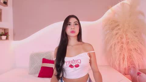 MAIA  LIA  online show from 18, 12, 2025