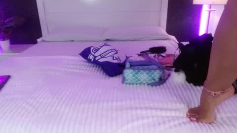 Snapshot of maia_reficco chatting on 2, 10, 2025 Maia Reficco online show from 2, 10, 2025