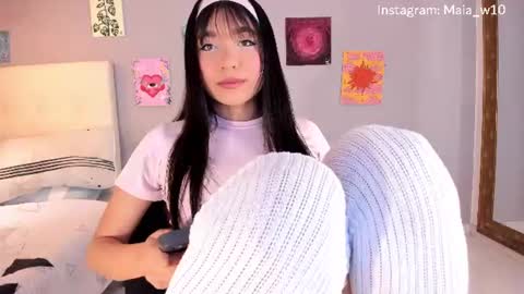 Snapshot of maia_w10 chatting on 26, 6, 2026 Maia online show from 26, 6, 2026