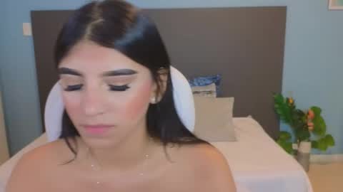 Maiaa Ruiz  online show from 12, 2, 2025