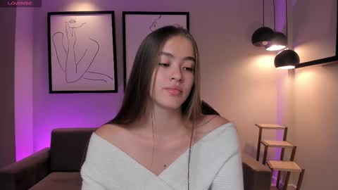  Maia  online show from 10, 10, 2025