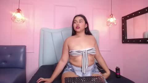 Maia online show from 28, 10, 2025