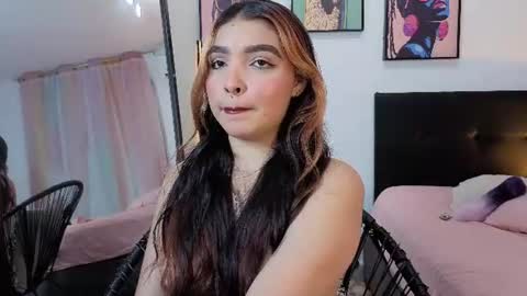 Snapshot of maiamancini chatting on 14, 6, 2026 Maia online show from 14, 6, 2026