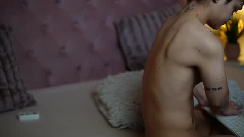  Maia  online show from 15, 9, 2025