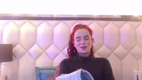 Maia  online show from 14, 2, 2025