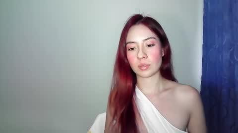 Snapshot of maiarosse_ chatting on 27, 6, 2026 MaiaRosse online show from 27, 6, 2026