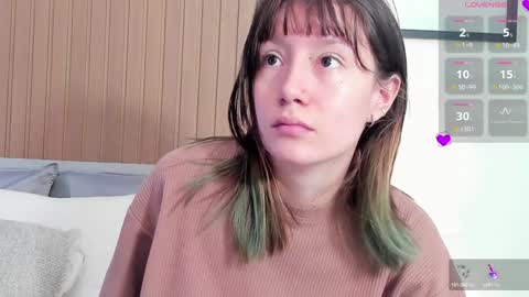 Snapshot of maibys_cute chatting on 13, 1, 2025 maibys online show from 13, 1, 2025