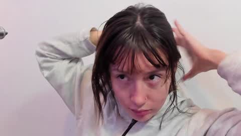 Snapshot of maibys_cute chatting on 29, 1, 2025 maibys online show from 29, 1, 2025