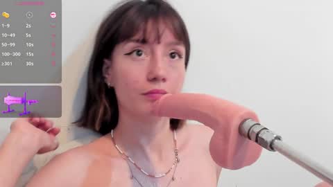 Snapshot of maibys_cute chatting on 2, 2, 2025 maibys online show from 2, 2, 2025