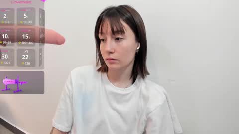 Snapshot of maibys_cute chatting on 28, 2, 2025 maibys online show from 28, 2, 2025