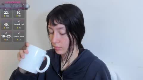 Snapshot of maibys_cute chatting on 20, 9, 2025 maibys online show from 20, 9, 2025