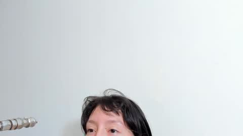 Snapshot of maibys_cute chatting on 12, 10, 2025 maibys online show from 12, 10, 2025