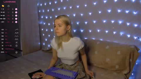 Snapshot of mailin_harrington chatting on 21, 1, 2025 Your kitty online show from 21, 1, 2025