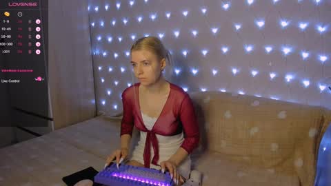 Snapshot of mailin_harrington chatting on 23, 1, 2025 Your kitty online show from 23, 1, 2025