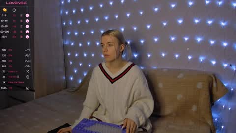 Snapshot of mailin_harrington chatting on 30, 1, 2025 Your kitty online show from 30, 1, 2025