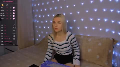 Snapshot of mailin_harrington chatting on 18, 2, 2025 Your kitty online show from 18, 2, 2025