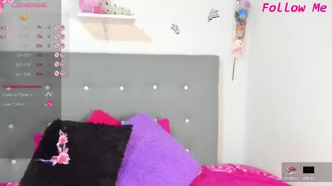 mailyn bakerrr  online show from 31, 5, 2026