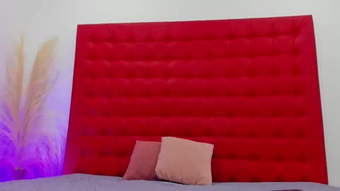 maite_smith69 online show from 28, 2, 2025