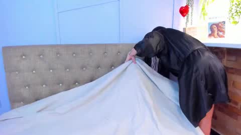 Maite online show from 15, 12, 2025