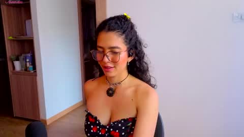  Lauu online show from 29, 4, 2026