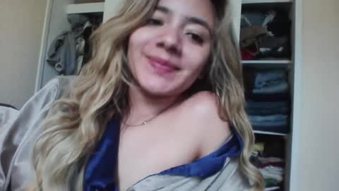 Snapshot of majo_gomezz chatting on 18, 2, 2026 majo_gomezz online show from 18, 2, 2026