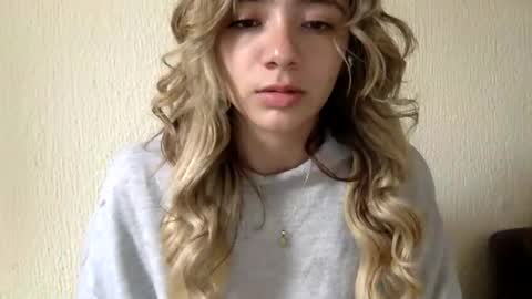 Snapshot of majo_gomezz chatting on 16, 3, 2026 majo_gomezz online show from 16, 3, 2026