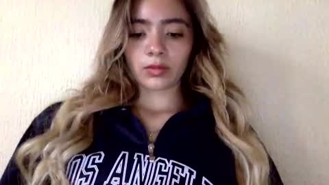 Snapshot of majo_gomezz chatting on 29, 3, 2026 majo_gomezz online show from 29, 3, 2026