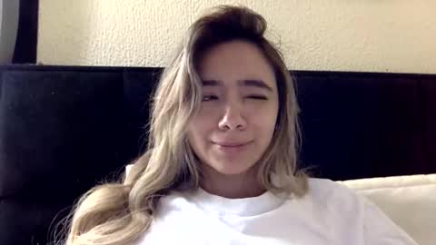 Snapshot of majo_gomezz chatting on 6, 4, 2026 majo_gomezz online show from 6, 4, 2026