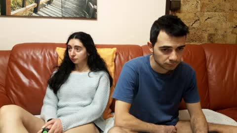 Snapshot of make_me_feel chatting on 7, 1, 2025 Lena Ian online show from 7, 1, 2025