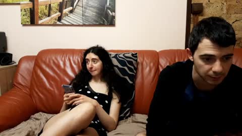 Snapshot of make_me_feel chatting on 6, 2, 2025 Lena Ian online show from 6, 2, 2025