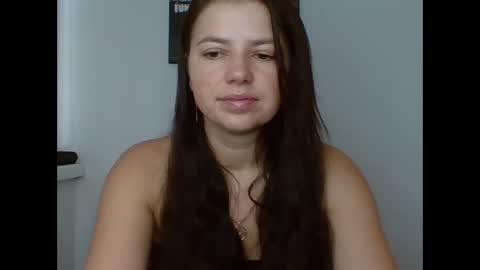 make_mesmile online show from 20, 10, 2025