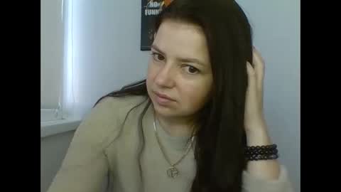 make_mesmile online show from 19, 2, 2026