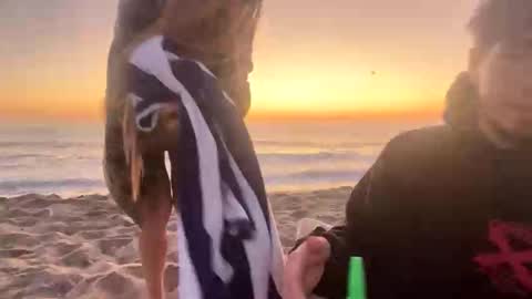 Snapshot of makeithott chatting on 1, 11, 2025 makeithott online show from 1, 11, 2025