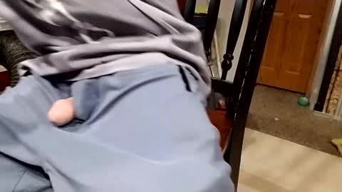 makemypantstightasfuck online show from 13, 2, 2025