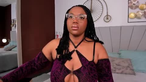 makena online show from 8, 4, 2026