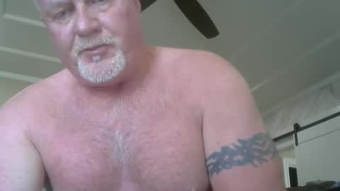 Snapshot of makinit0808 chatting on 22, 5, 2026 makinit0808 online show from 22, 5, 2026