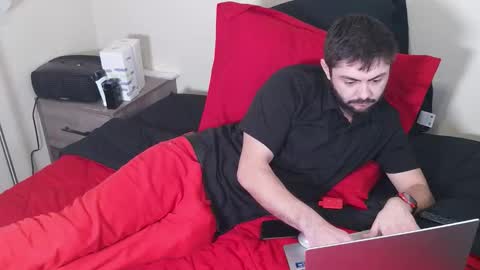 mako4eva online show from 14, 12, 2025