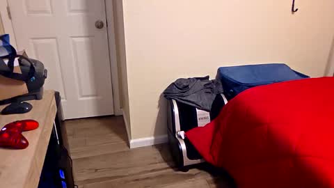 Snapshot of mako4u chatting on 4, 12, 2025 mako4u online show from 4, 12, 2025