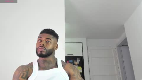 Snapshot of makonneen chatting on 2, 7, 2026 Makonnen online show from 2, 7, 2026