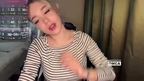 Snapshot of maksisisia chatting on 16, 11, 2025 maksisisia online show from 16, 11, 2025