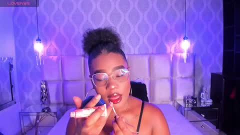 malaaiikaa online show from 22, 2, 2025