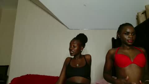 malani_malia online show from 10, 11, 2025