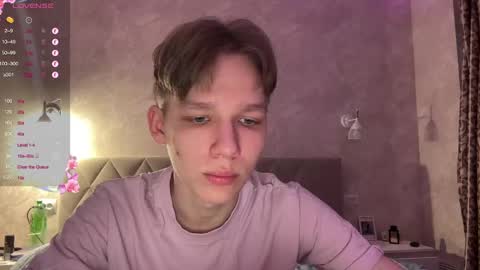 Snapshot of malcolm_yang chatting on 12, 1, 2025 Tom and Mark 3 online show from 12, 1, 2025