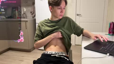 Snapshot of malcolm_yang chatting on 17, 2, 2025 Tom and Mark 3 online show from 17, 2, 2025