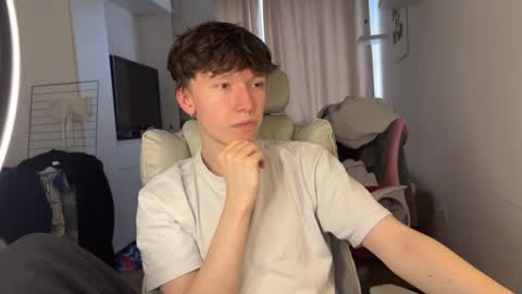 Snapshot of malcolm_yang chatting on 23, 10, 2025 Tom and Mark 3 online show from 23, 10, 2025